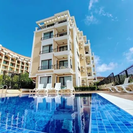Apartmanhotel Deluxe In